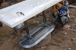 Meja cafe Pembuatan meja cafe